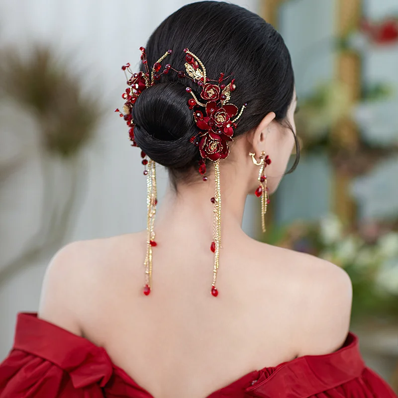 épingle cheveux pompons rouges