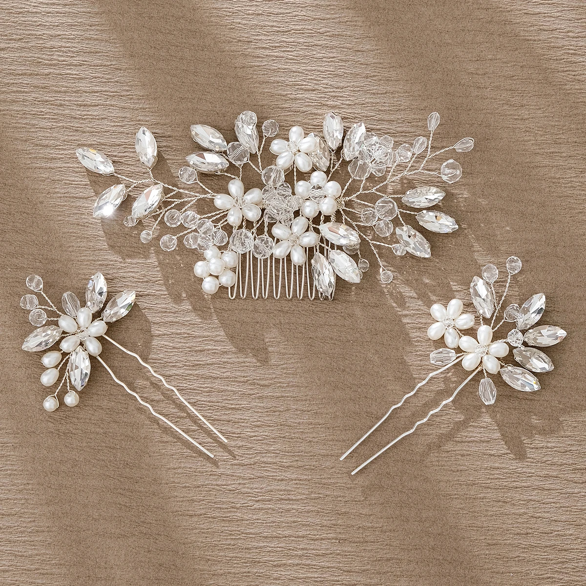 épingle à perles et cristaux