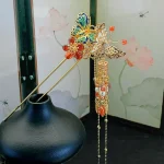 épingle à cheveux papillon et fleur