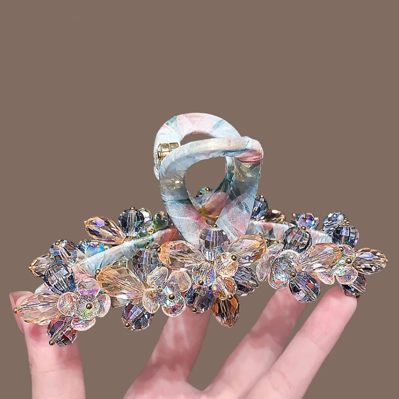 Pince crabe fleurs en cristaux